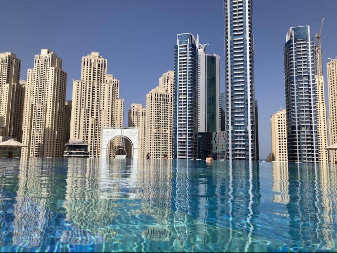 Dubai Marina Larivera Luaran gambar